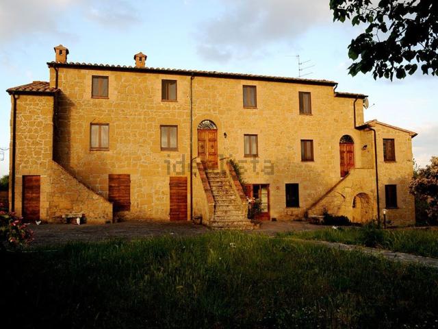 Casa in vendita a Unione di Comuni Montani Colline del Fiora, Pitigliano