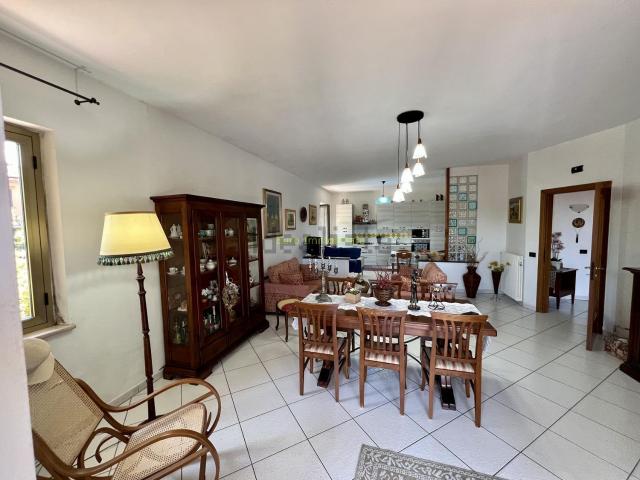 Casa in vendita a Notaresco, Abruzzo