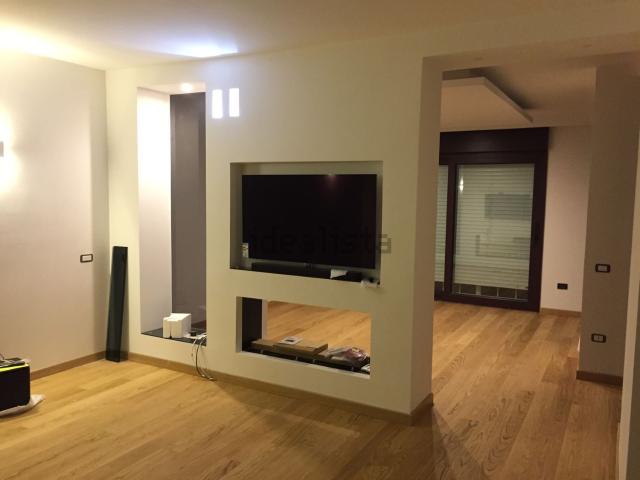 Casa in vendita a Mezzano, Caserta