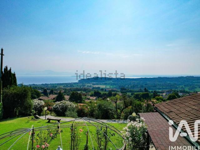 Casa in vendita a Lonato, Lombardia