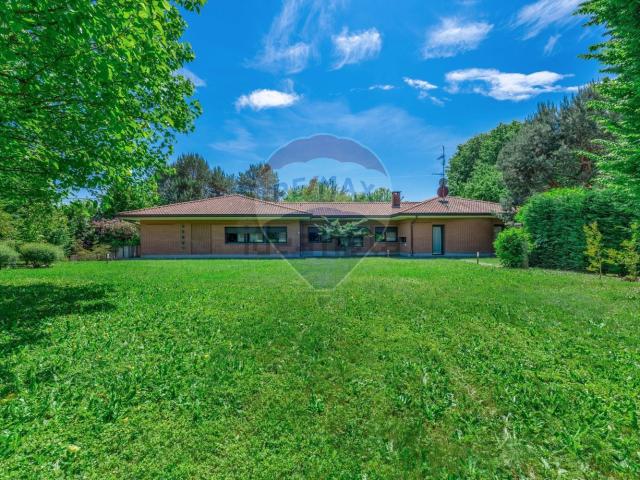 Casa in vendita a Interlegno, Como