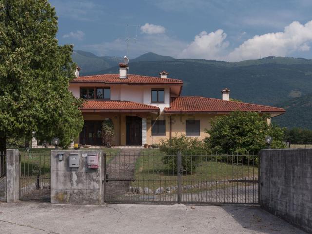 Casa in vendita a Dardago / Dardâc, Budoia / Budoie