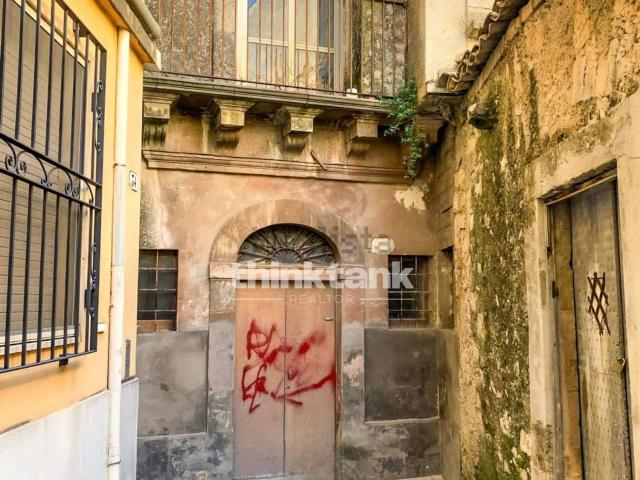 Casa in vendita a Ragusa Ibla, Ragusa