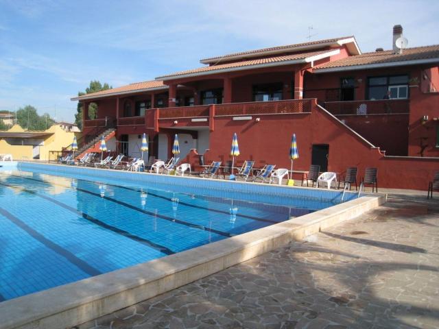 Casa in vendita a Marina di Tor San Lorenzo, Roma Capitale