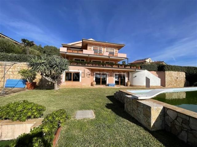 Casa in vendita a Mortelle, Messina