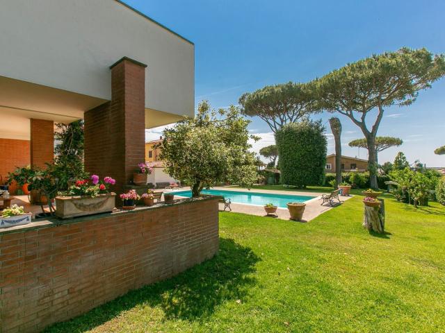 Casa in vendita a Lido dei Pini, Anzio