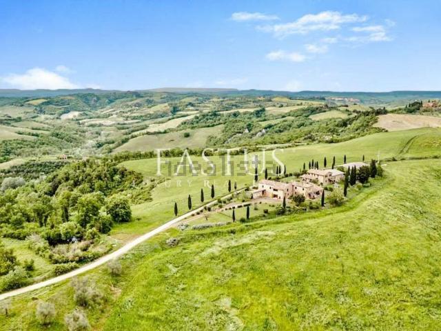 Casa in vendita a Montalcino, Toscana