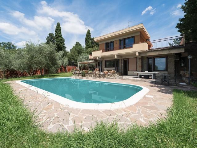 Casa in vendita a Serpiolle, Firenze