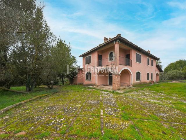Casa in vendita a Roma Capitale, Lazio