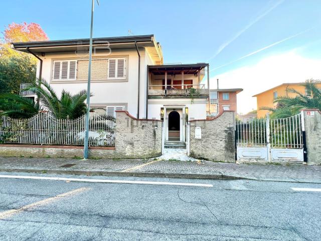 Casa in vendita a Gallo, Montecatini Terme