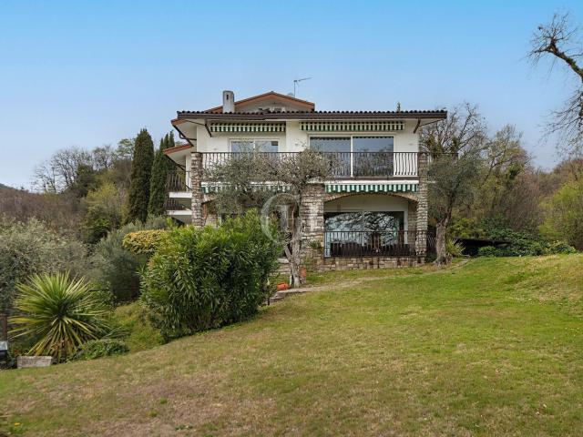 Casa in vendita a Comunità Montana Parco Alto Garda bresciano, Gardone Riviera