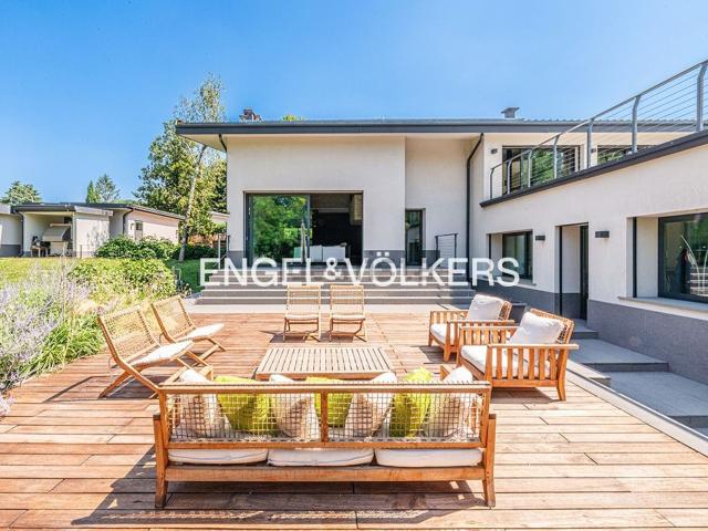 Casa in vendita a California, Lesmo