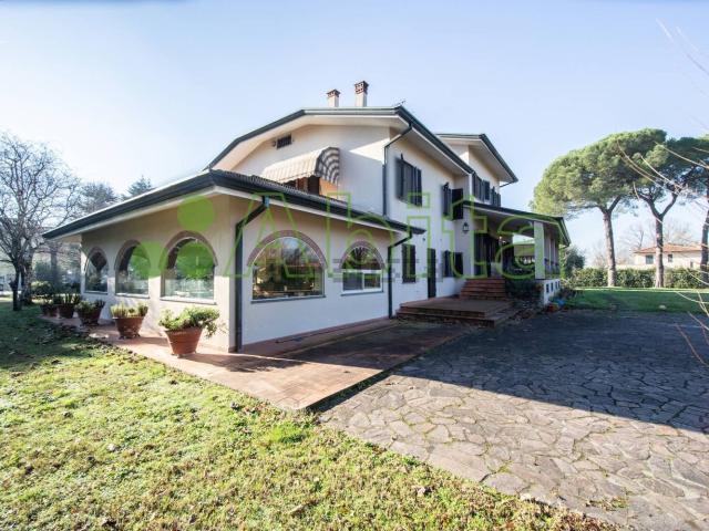 Casa in vendita a Bagni Di Lucca Ponte, Toscana