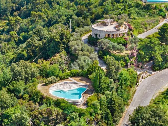 Casa in vendita a Capanne, Montignoso