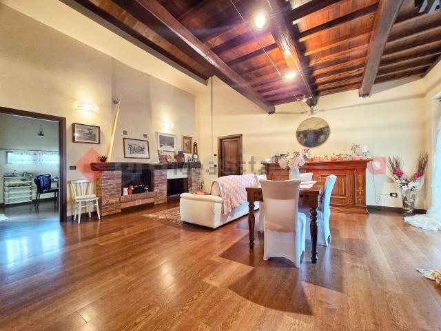 Casa in vendita a Rieti, Lazio