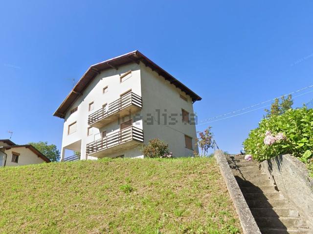Casa in vendita a Comunità montana della valle Camonica, Borno