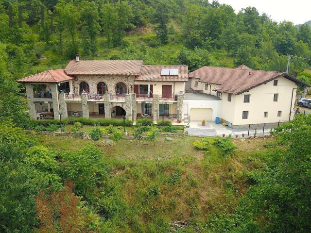 Casa in vendita a Piemonte, Asti