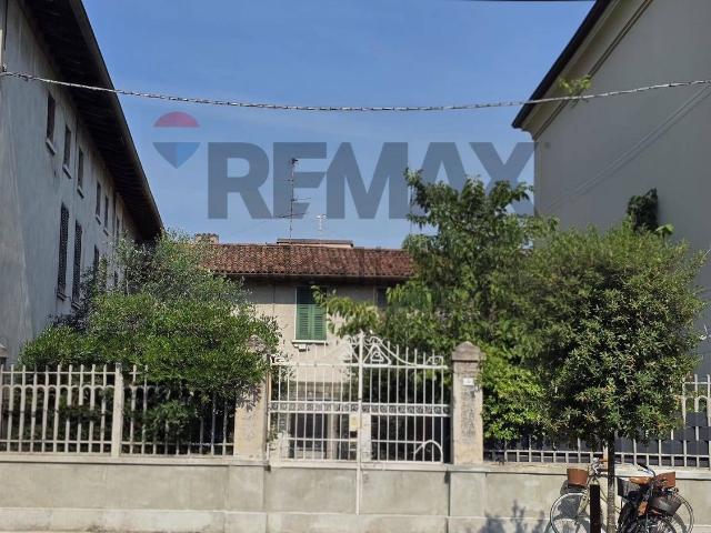 Casa in vendita a Roncadelle, Lombardia