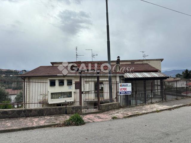 Casa in vendita a Calabria, Cosenza