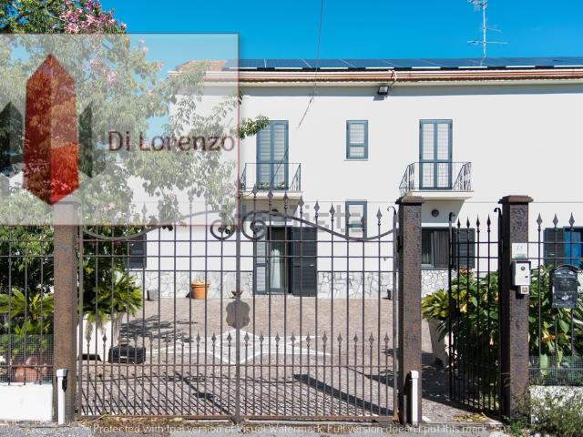 Casa in vendita a Borgo Casamale, Somma Vesuviana