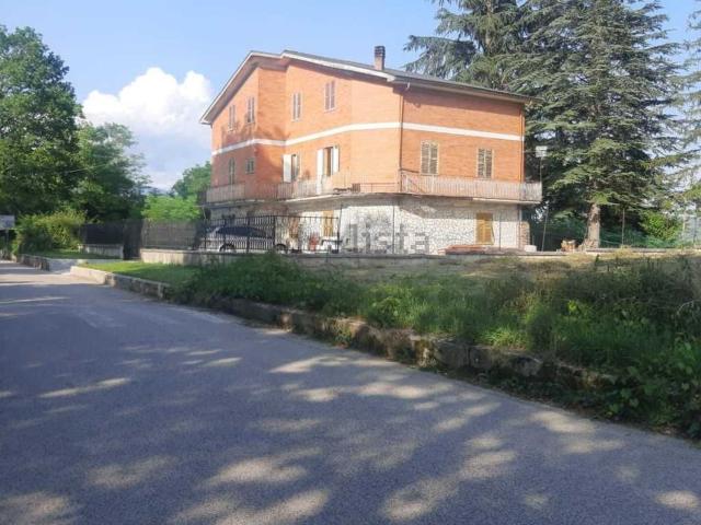 Casa in vendita a Tagliacozzo, Abruzzo