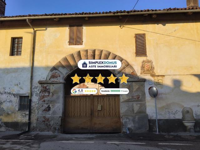 Casa in vendita a Lagnasco, Cuneo