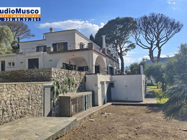 Casa in vendita a Capri, Campania