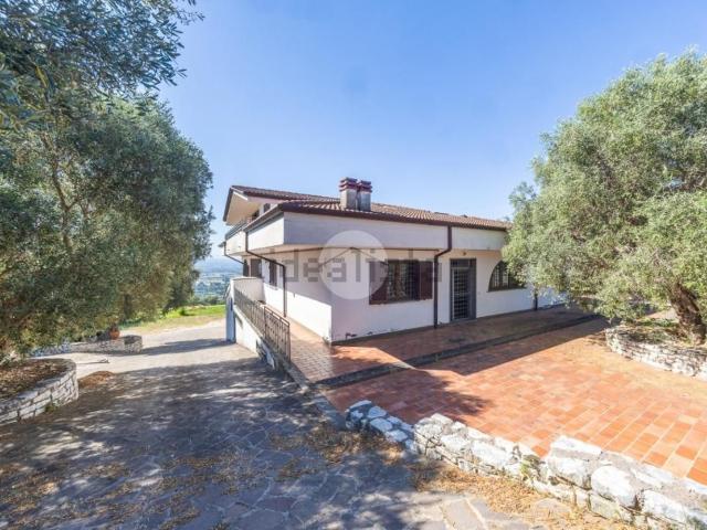 Casa in vendita a Guidonia Montecelio, Roma Capitale