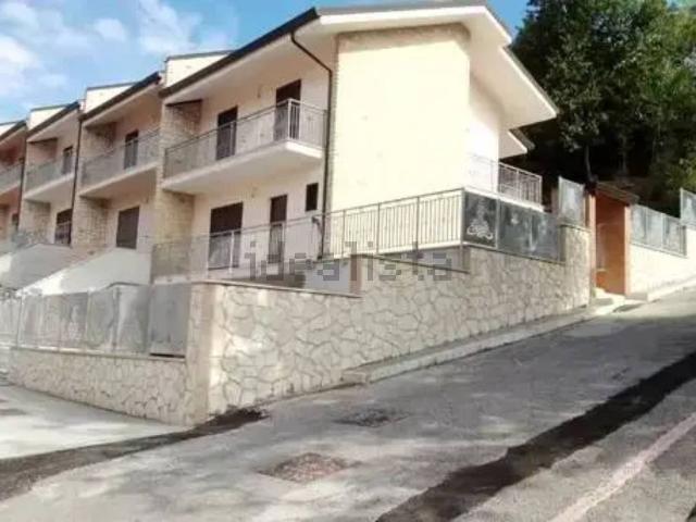Casa in vendita a Ceprano, Frosinone