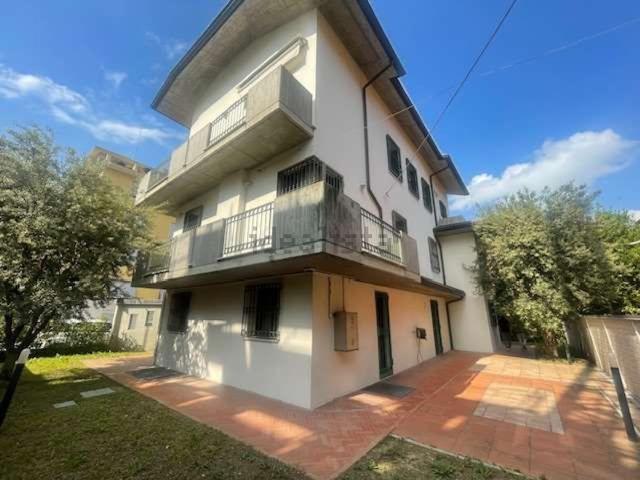 Casa in vendita a Modena, Sant'Agnese