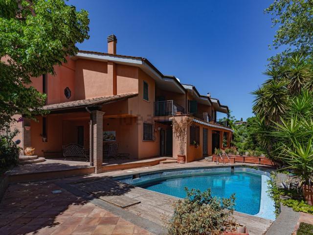 Casa in vendita a Roma Capitale, Lazio