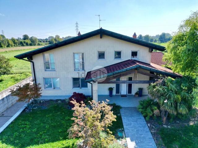 Casa in vendita a Borgo San Giacomo, Lombardia
