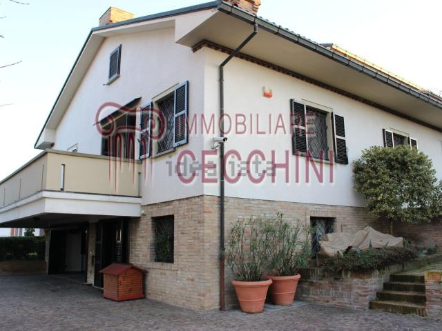 Casa in vendita a Budrio, Longiano