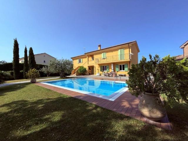 Casa in vendita a Castelletta II, Marche