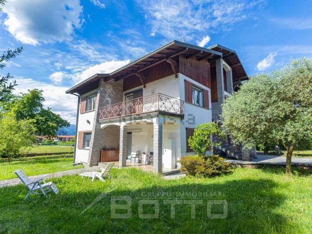 Casa in vendita a Piemonte, Novara