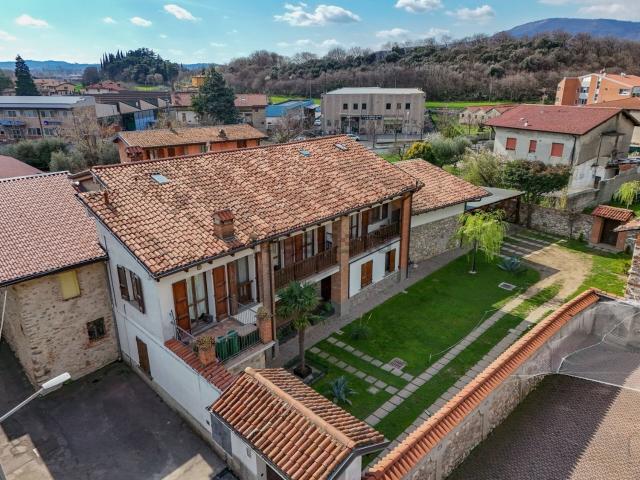 Casa in vendita a Camignone, Passirano