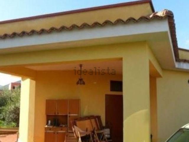 Casa in vendita a Carini, Sicilia