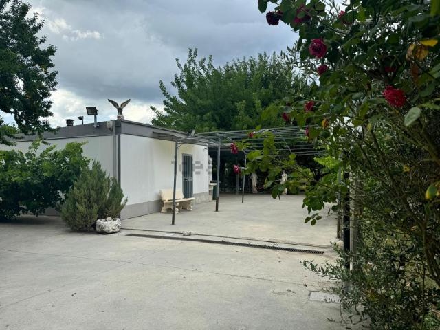 Casa in vendita a Sulmona, Abruzzo