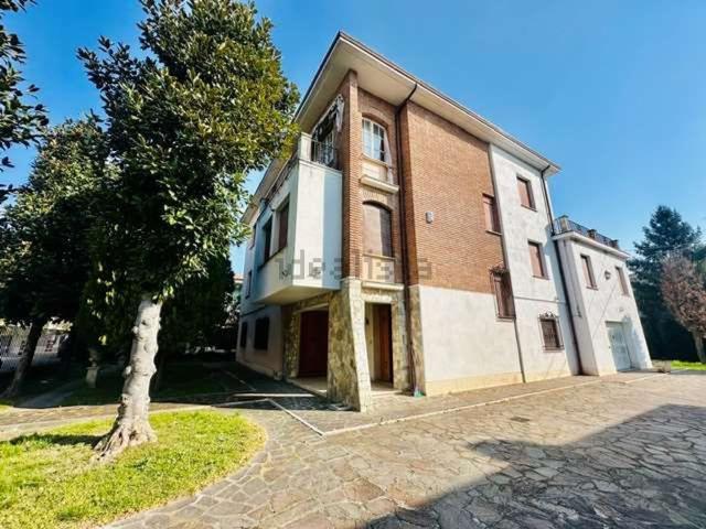 Casa in vendita a Unione Comuni Modenesi Area Nord, Mirandola