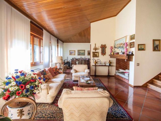 Casa in vendita a Prato, Galcetello