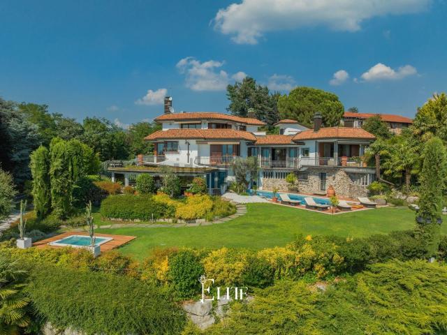 Casa in vendita a Bogno, Besozzo