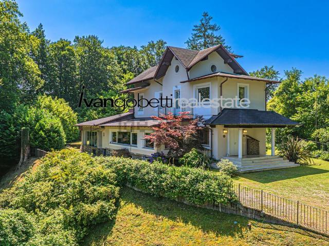 Casa in vendita a Vedasco, Piemonte