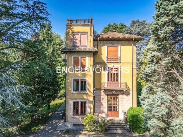 Casa in vendita a Realdino, Carate Brianza