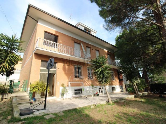Casa in vendita a San Marone, Marche