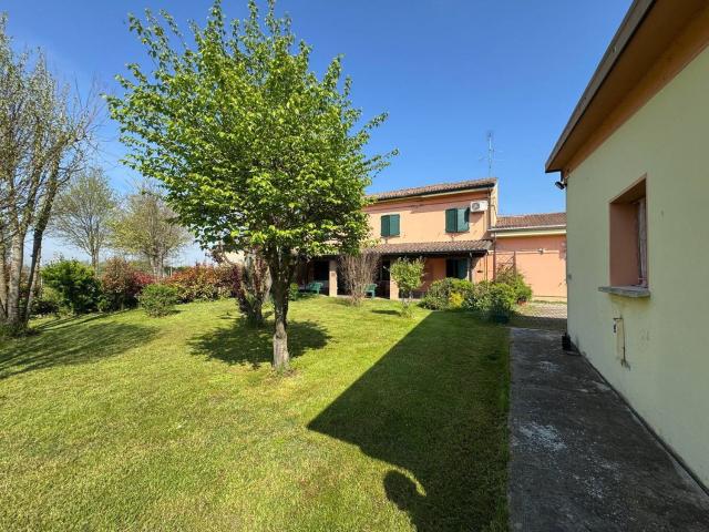 Casa in vendita a Unione Comuni Modenesi Area Nord, Concordia Sulla Secchia