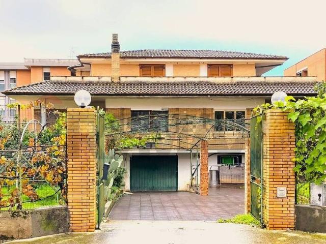 Casa in vendita a Terracina, Lazio
