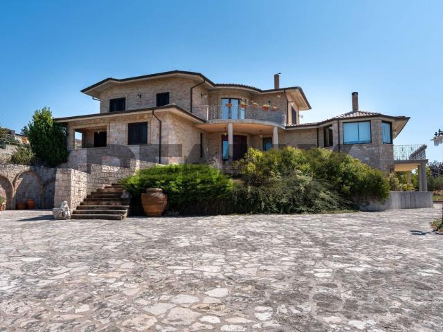 Casa in vendita a Colle delle Api, Campobasso