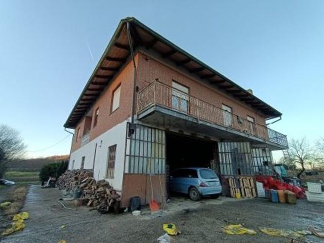 Casa in vendita a Piemonte, Alessandria