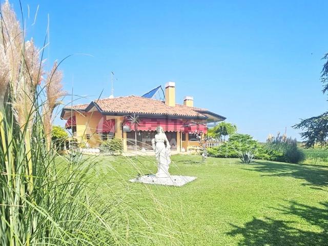 Casa in vendita a Caorle, Veneto