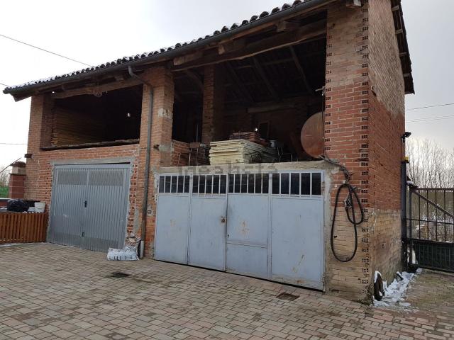 Casa in vendita a Piemonte, Asti